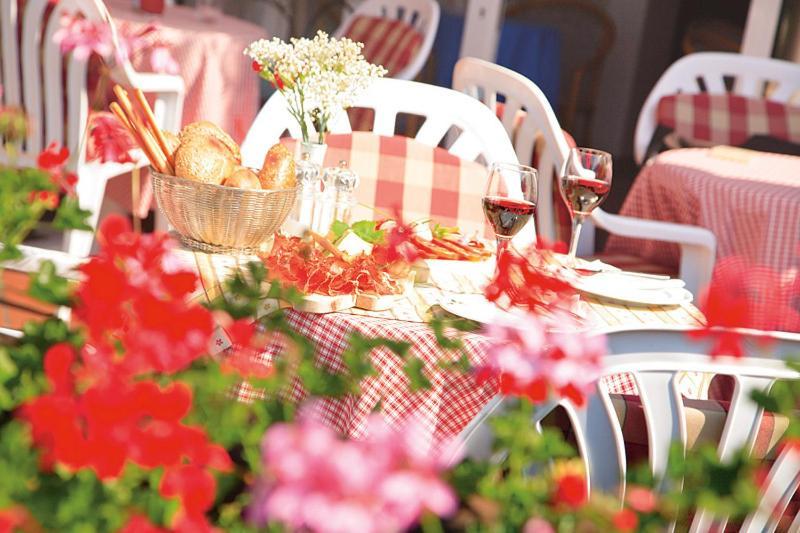 Pension Zum Burggraefler シェーナ エクステリア 写真